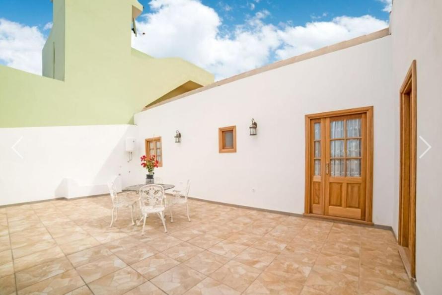 Vila La Casa Del Bisa Genovés Exteriér fotografie