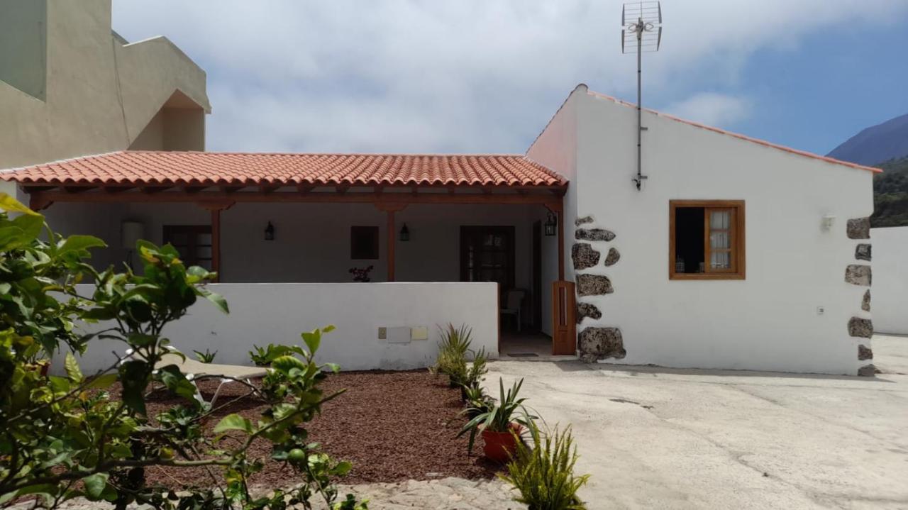Vila La Casa Del Bisa Genovés Exteriér fotografie